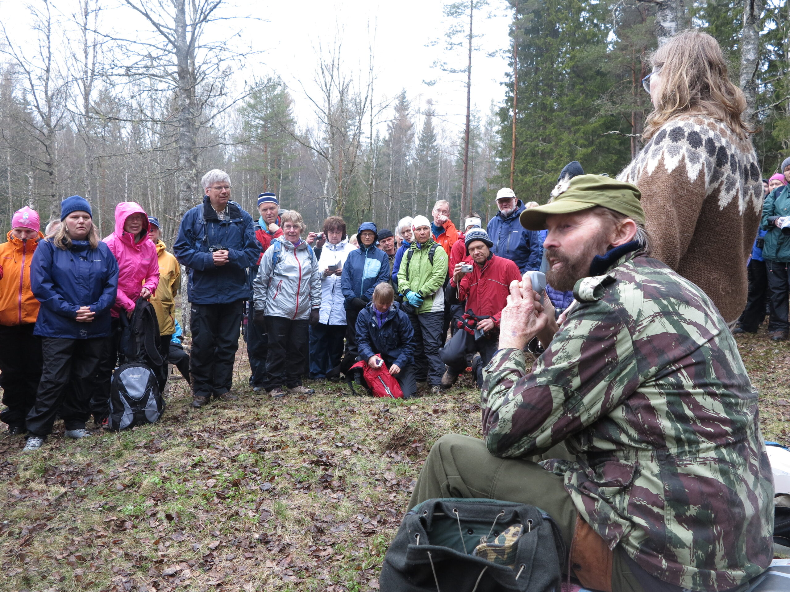 Naturfotografen og forfatteren Sverre M. Fjelstad var en viktig støttespiller for nasjonalparken. I 2015 ledet han en guidet tur til husmannsplassen Dølerud, som senere er blitt DNT-hytte. Foto: Bjarne Røsjø